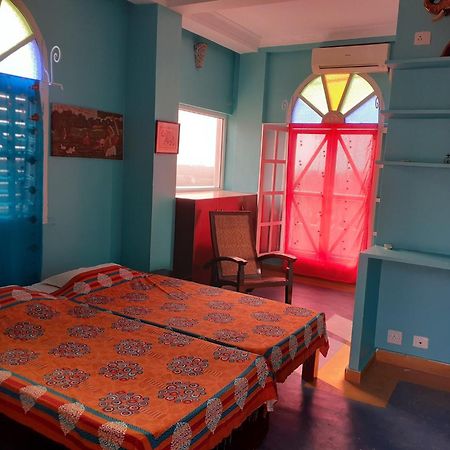Holi-Wood Guesthouse Ποντισερί Εξωτερικό φωτογραφία