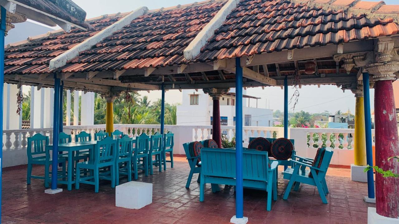 Holi-Wood Guesthouse Ποντισερί Εξωτερικό φωτογραφία