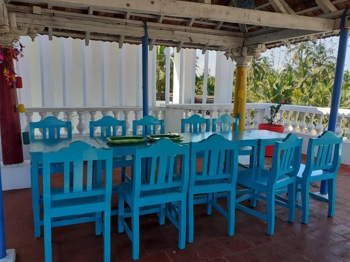 Holi-Wood Guesthouse Ποντισερί Εξωτερικό φωτογραφία